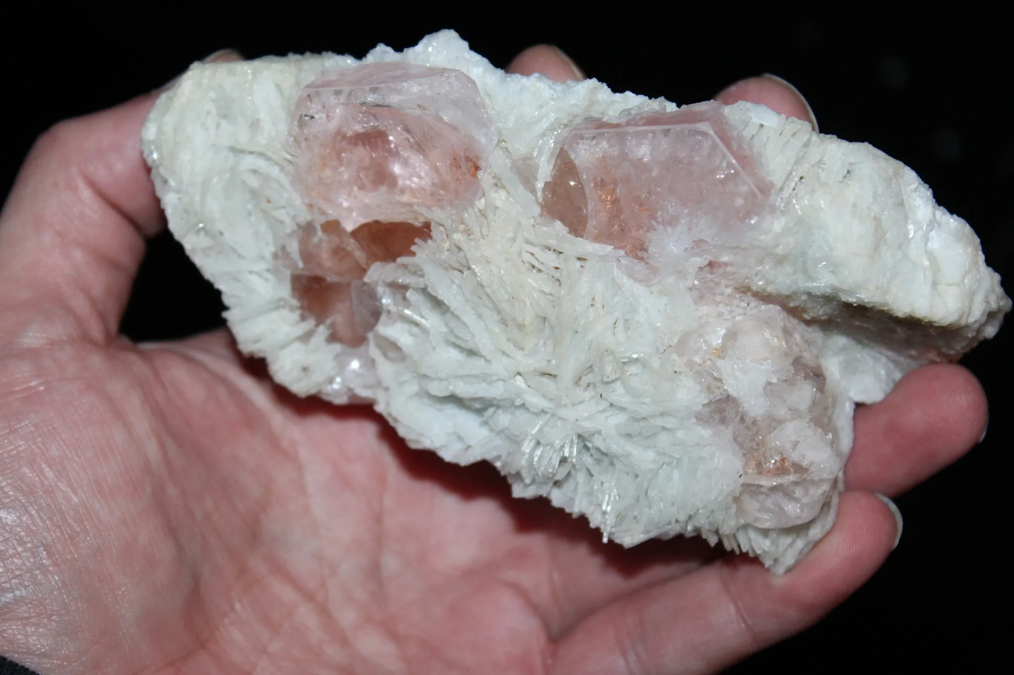 Morganite from USA, California, San Diego County, Pala Mining District, Hiriart Mountain, White Quee - image 1