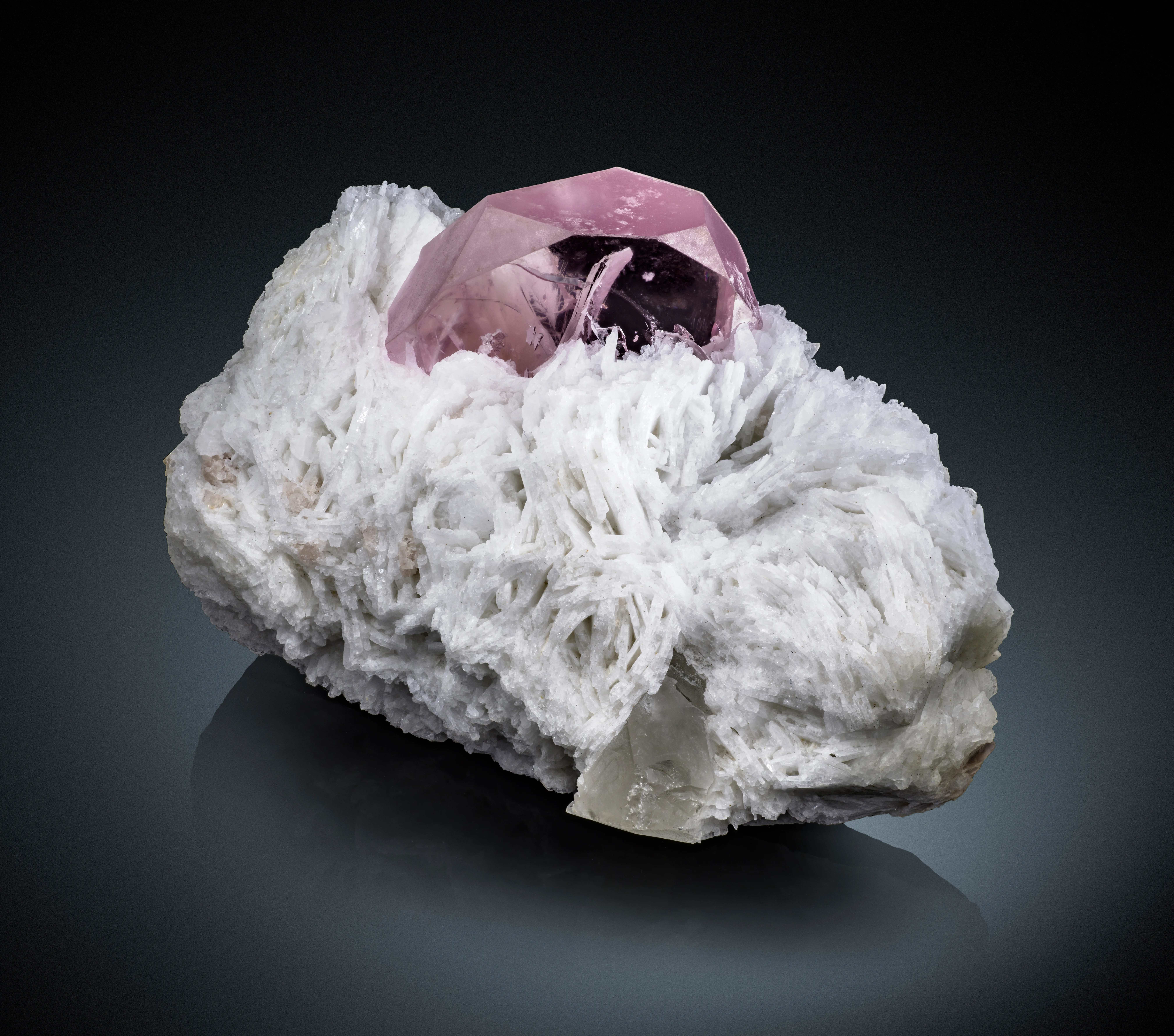 Morganite on Albite - image 1