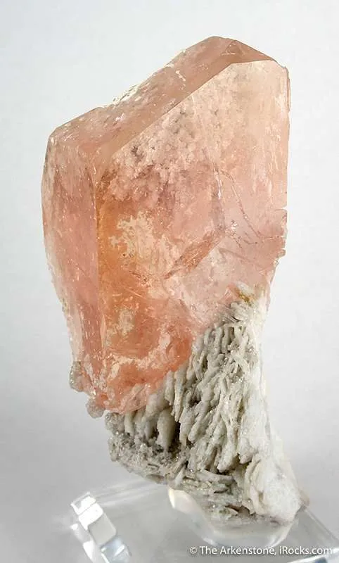 Morganite on Cleavelandite - image 2