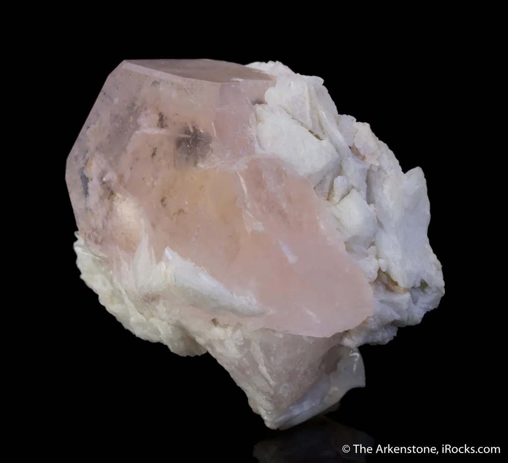 Morganite on Cleavelandite - image 2