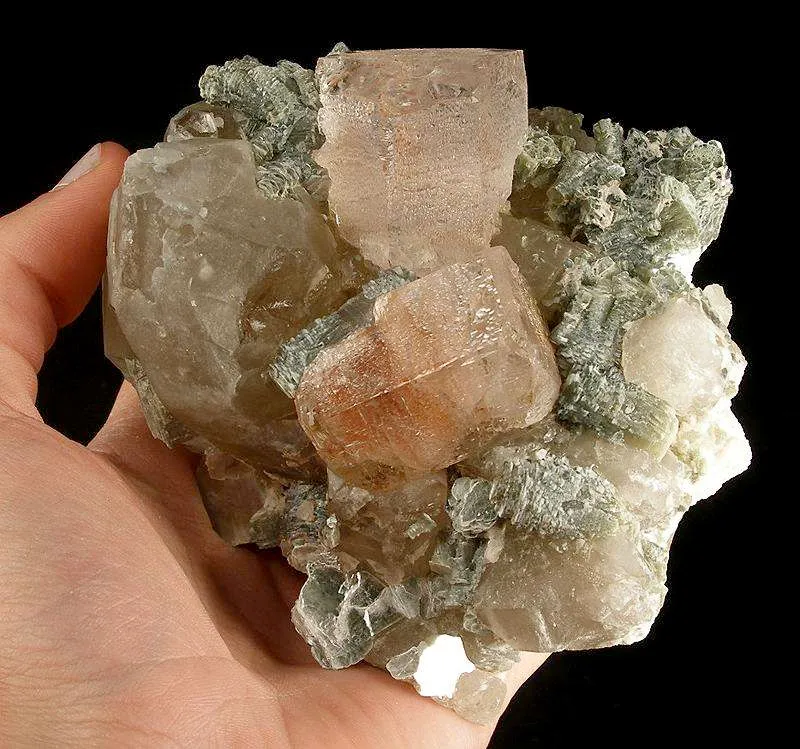 Morganite on Quartz With Lepidolite - image 7