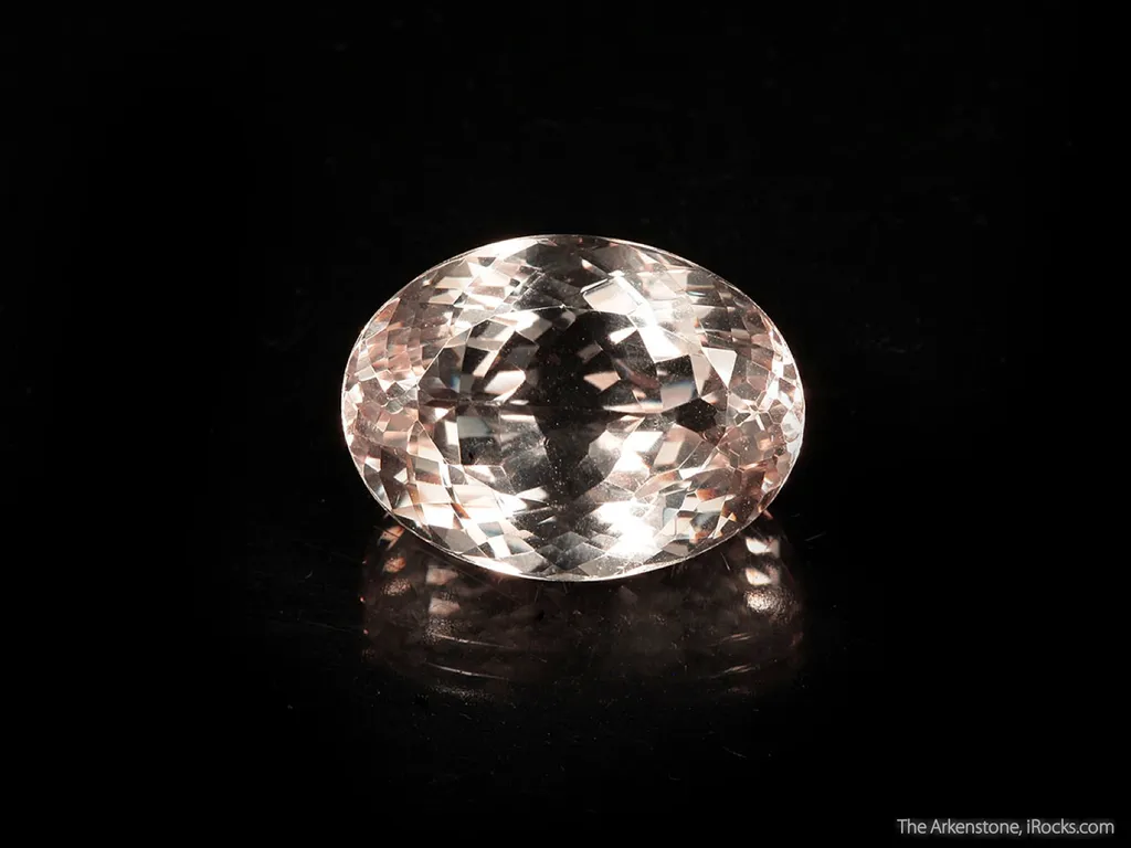 Morganite (rough and cut set) - image 2