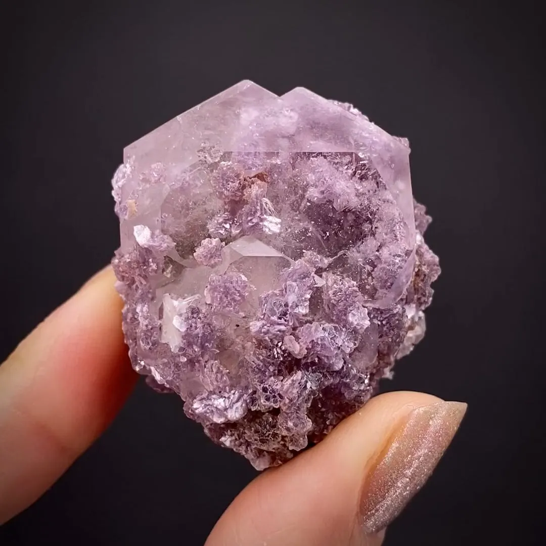 Morganite with Lepidolite - image 2