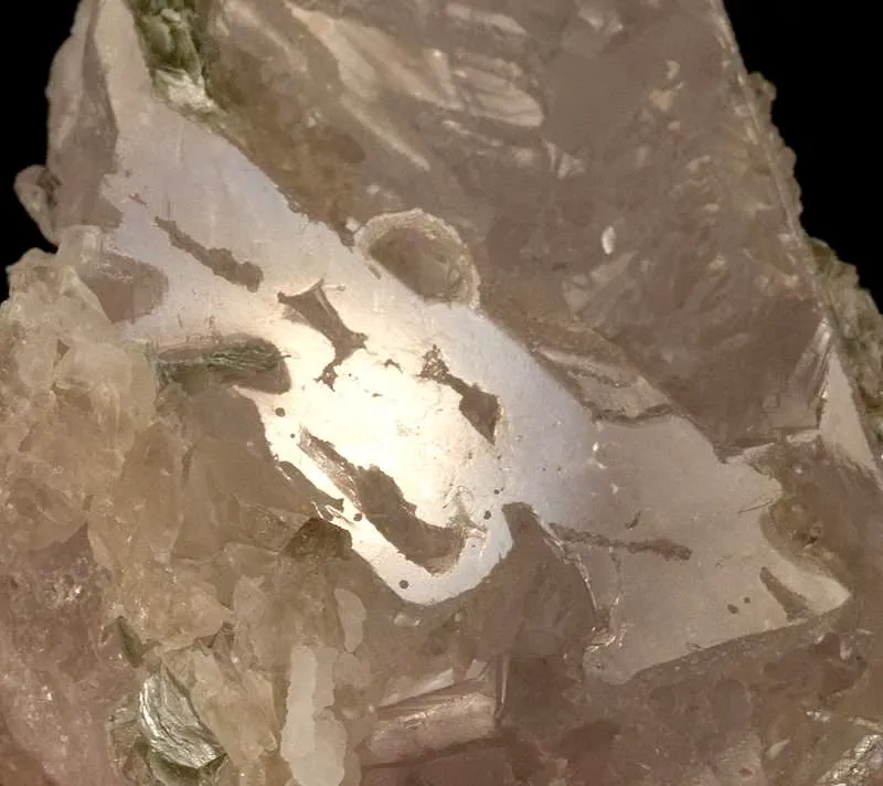 Morganite With Muscovite - image 4