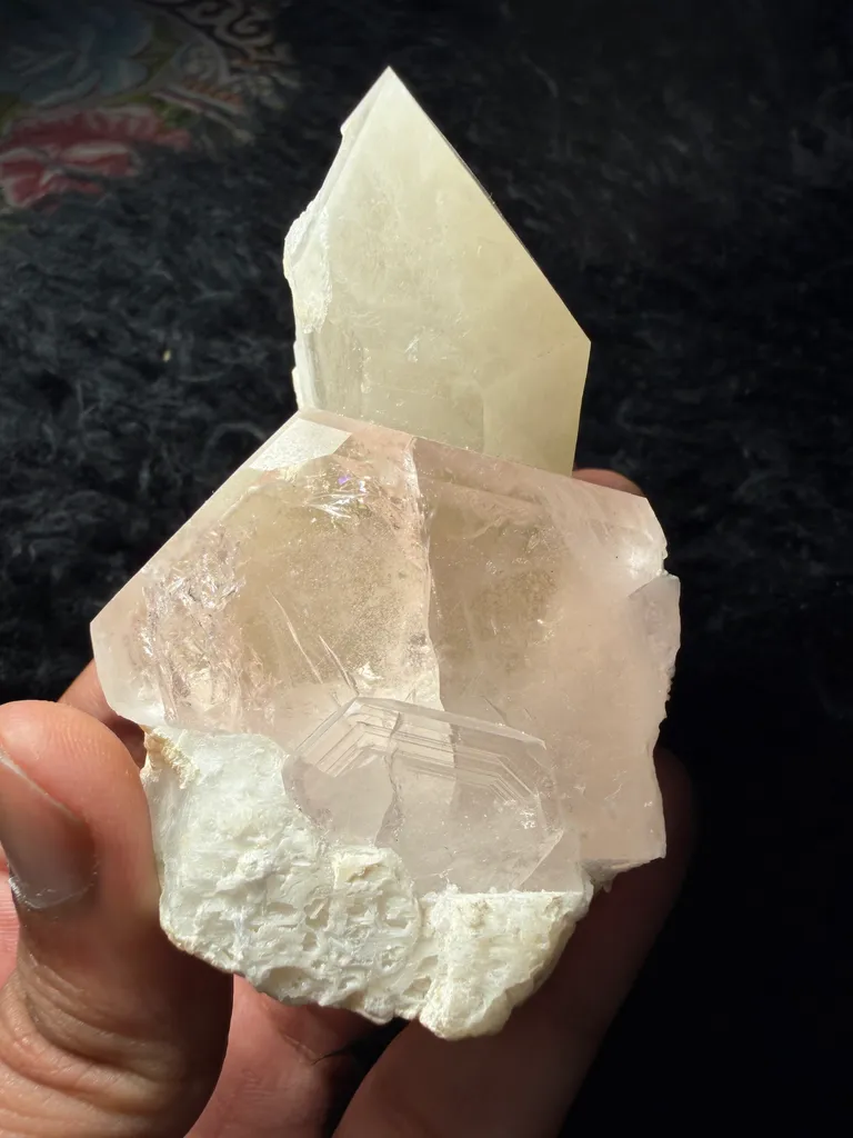 Morganite with Quartz combine specimen from Afghanistan, Kunar, Dara-e-Pech District image