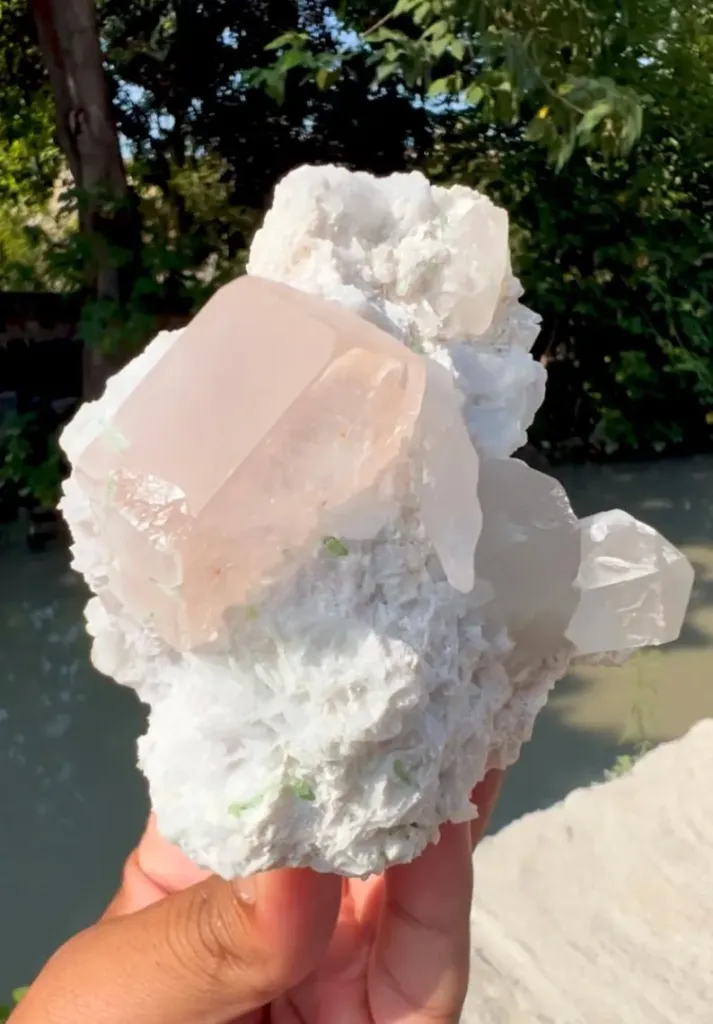 Morganite with Tourmalines, Quartz Microclite and Cleavelandite Albite Specimen - 308 g - image 4