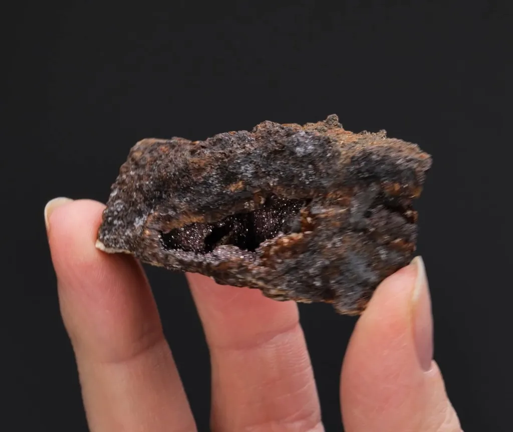 Moschellandsbergite with Cinnabar Tetrahedrite on Siderite - image 2