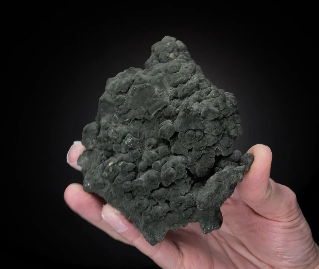 Mottramite on Smithsonite - image 2