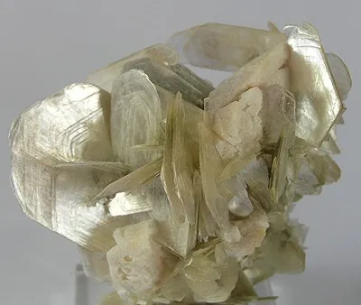 Muscovite, Albite (Var: Cleavelandite) - image 2