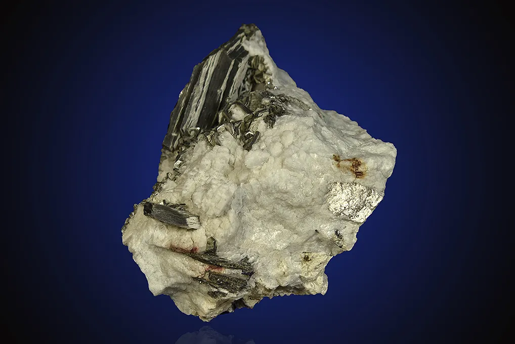 Muscovite on Albite - image 5