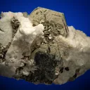 Muscovite on Albite - image 4