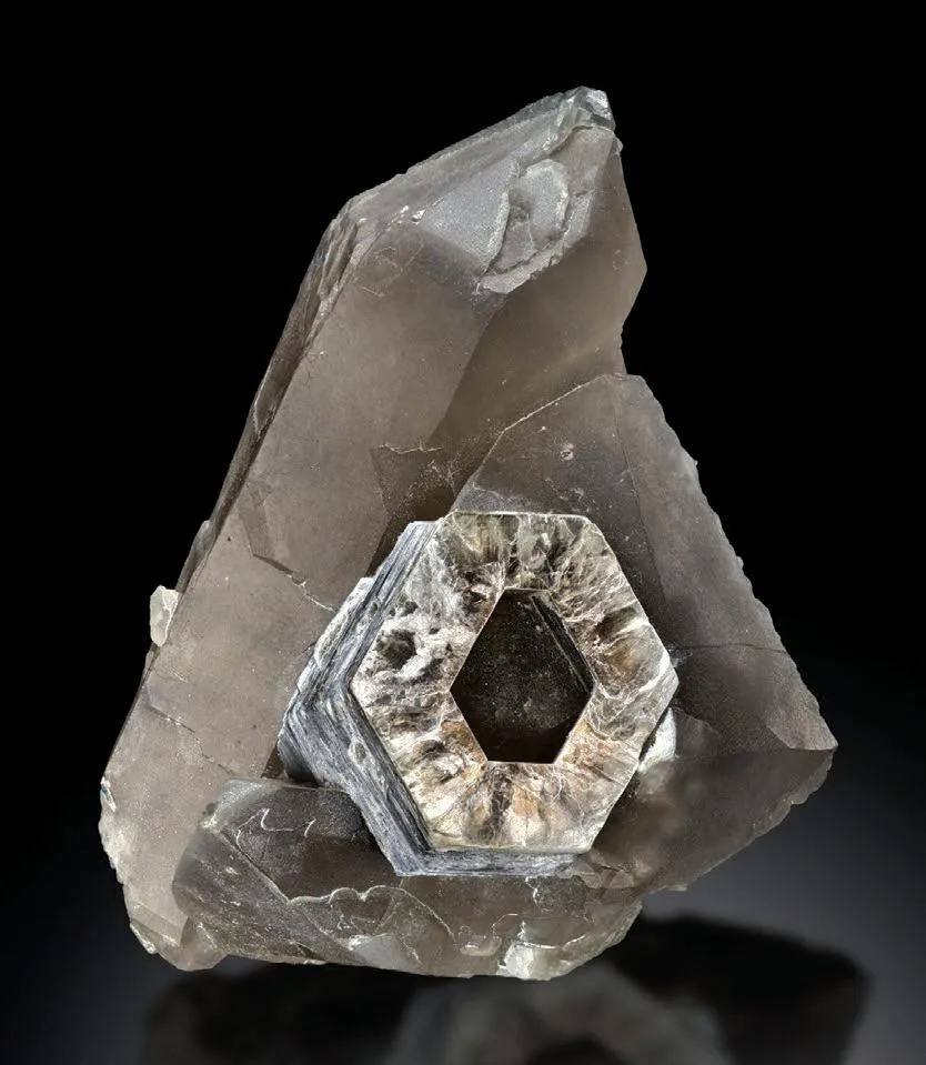 Muscovite on Quartz image