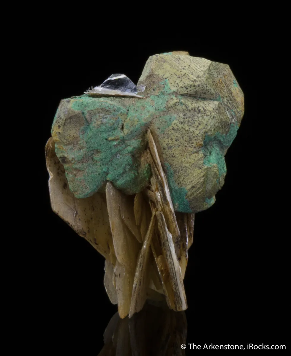 Muscovite with Kesterite and Mushishtonite - image 8