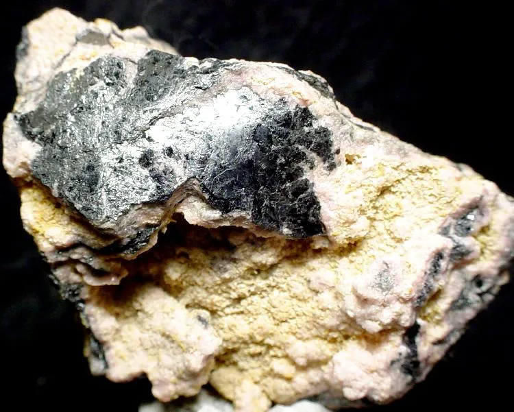 Nagyagite, Rhodochrosite image