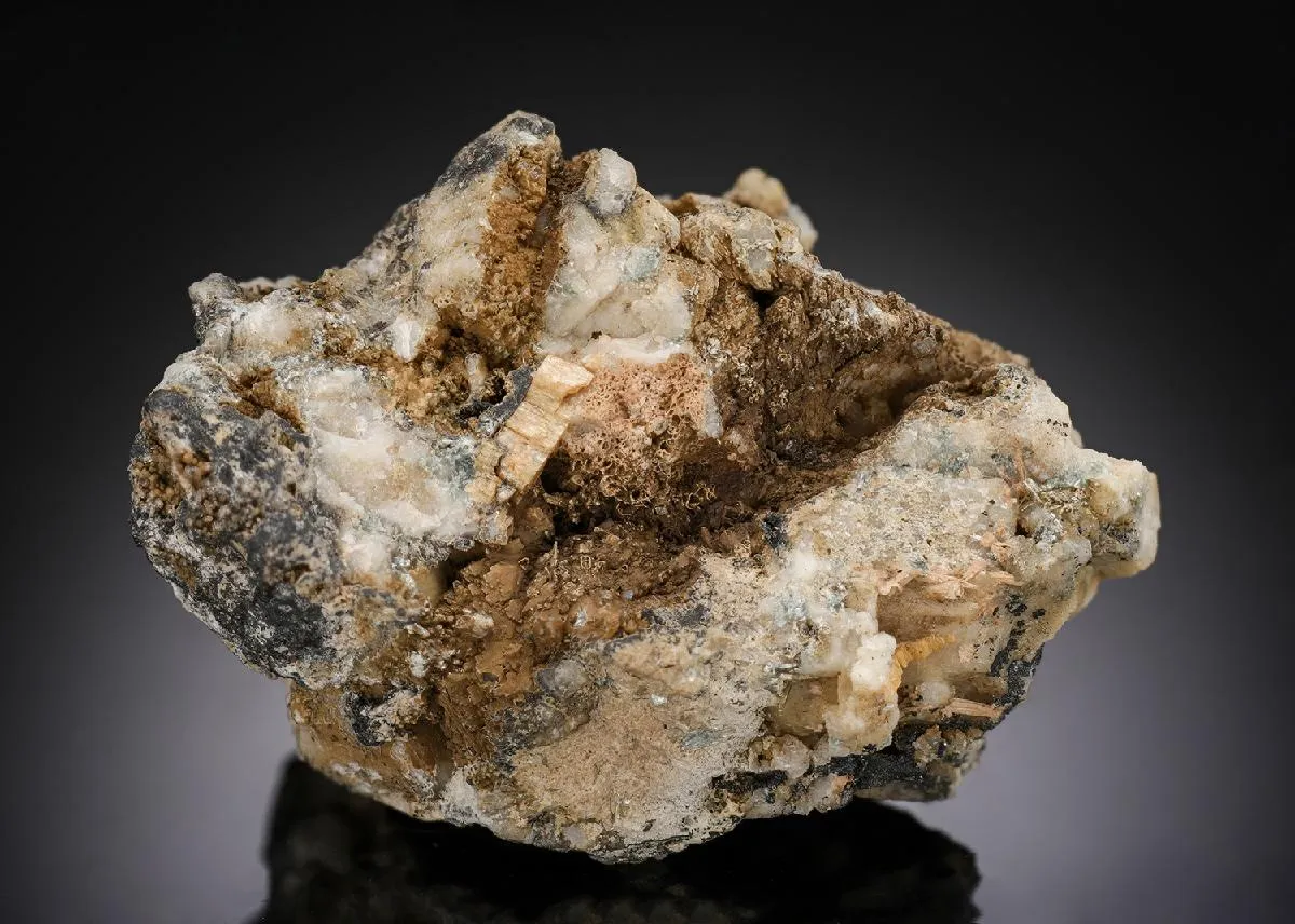 Narsarsukite - image 1