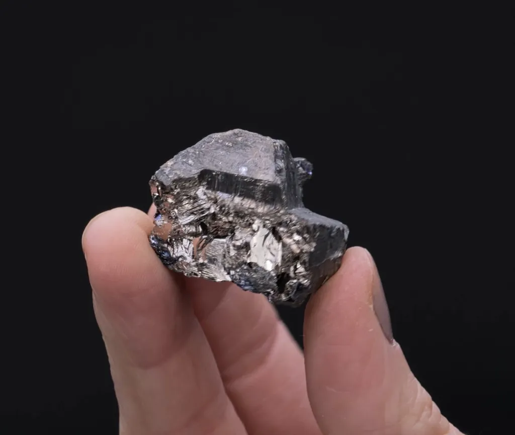 NATIVE Bismuth with Molybdenite - image 2