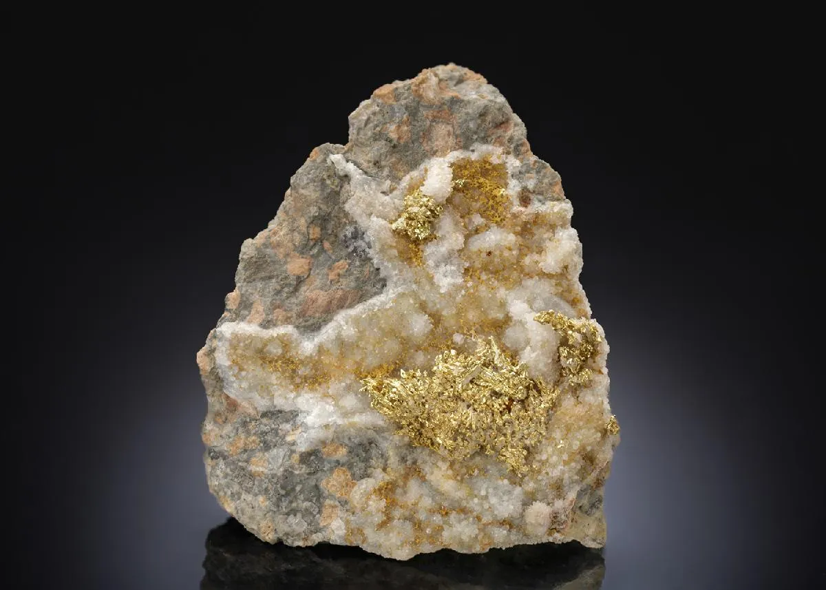 NATIVE Gold - image 1
