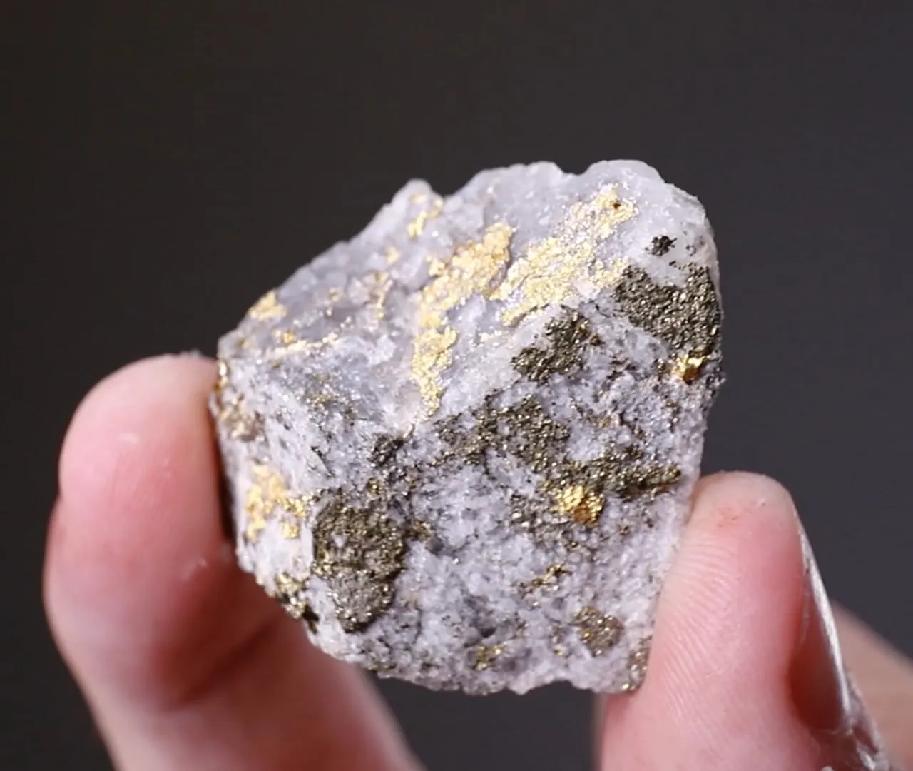 NATIVE Gold - image 2