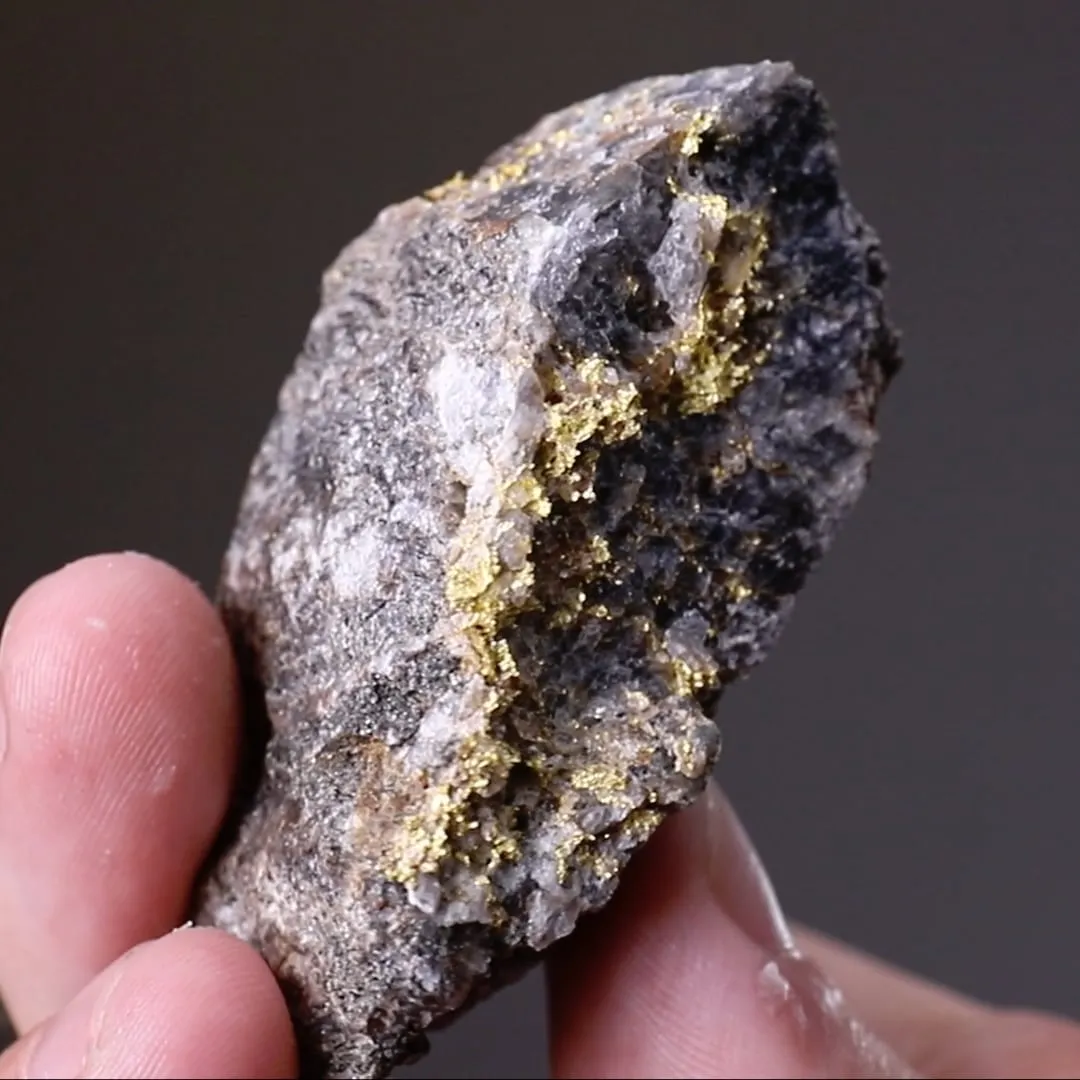 NATIVE Gold - image 2