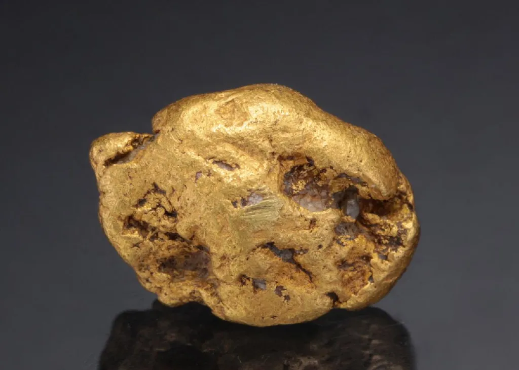 NATIVE Gold image
