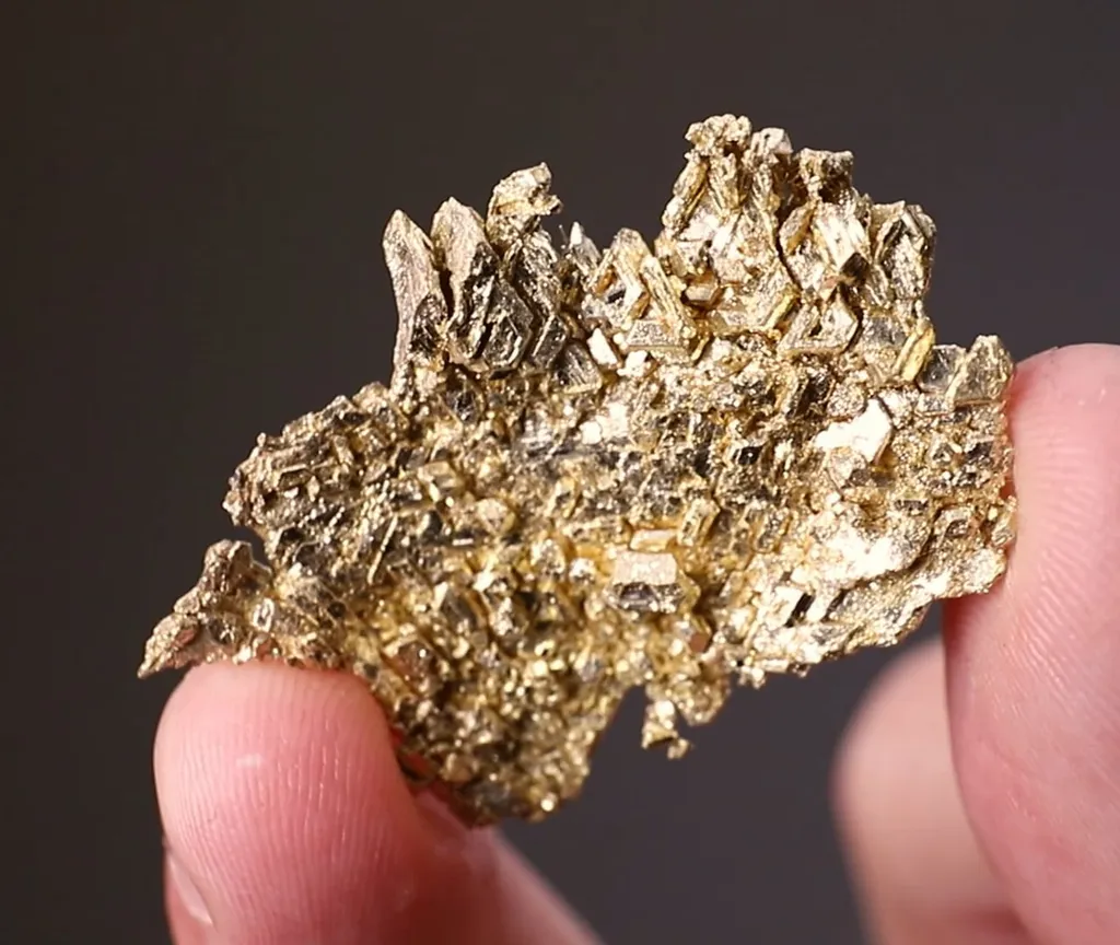 NATIVE Gold - image 2