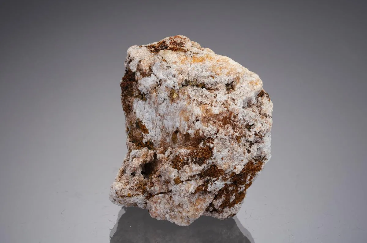 NATIVE Gold - image 1