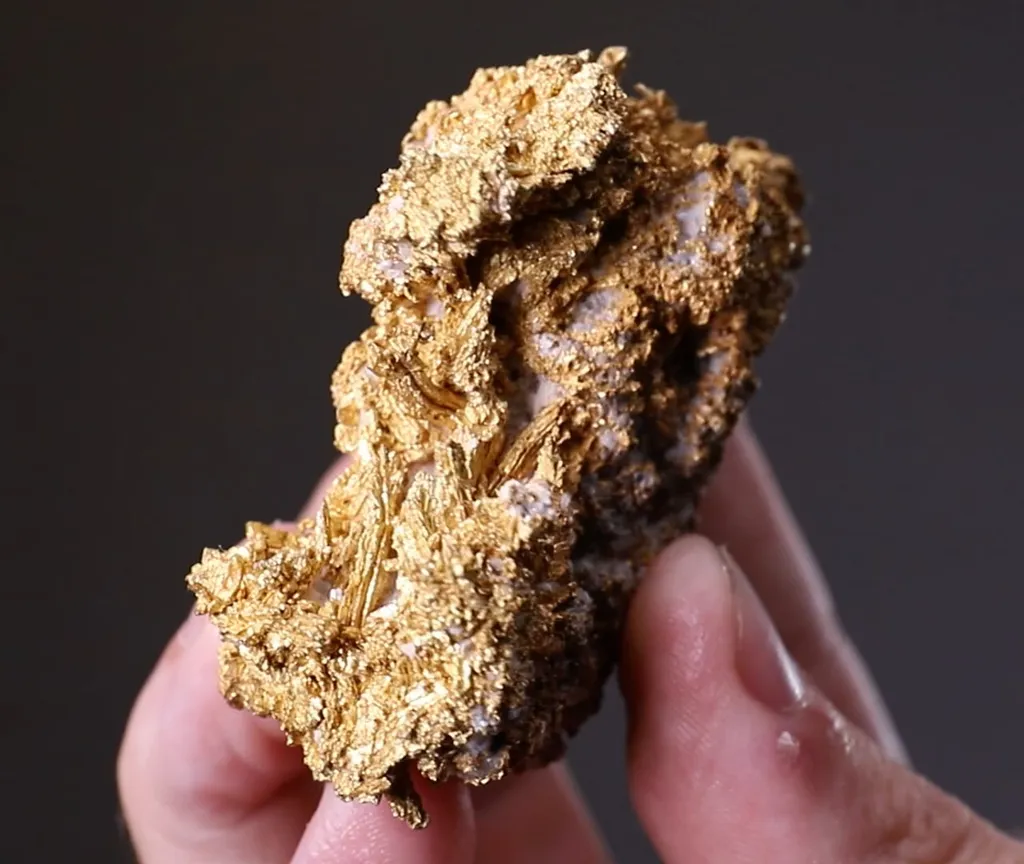 NATIVE Gold - image 2