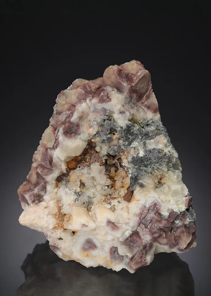 NATIVE Gold with NAUMANNITE and Clausthalite image