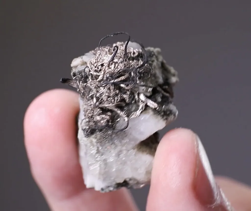 NATIVE Silver - image 2