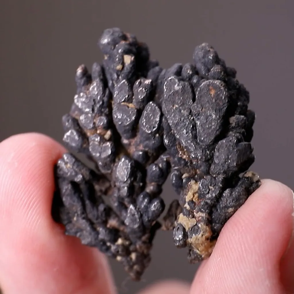 NATIVE Silver with Acanthite - image 2