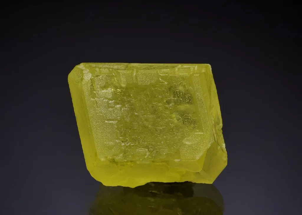 NATIVE Sulphur image
