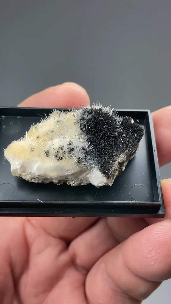 Natrolite - image 2