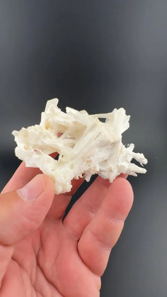 Natrolite - image 1