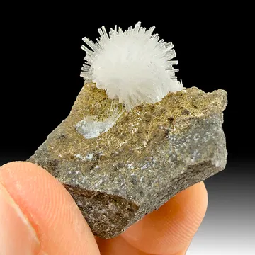 Natrolite from Arizona, USA