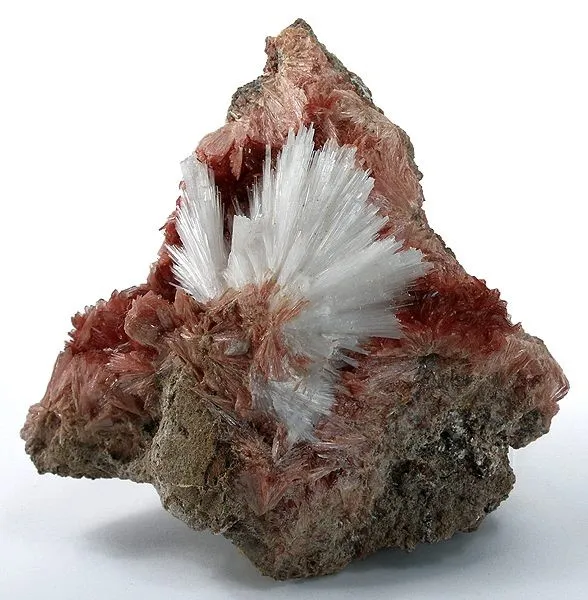 Natrolite, Inesite image