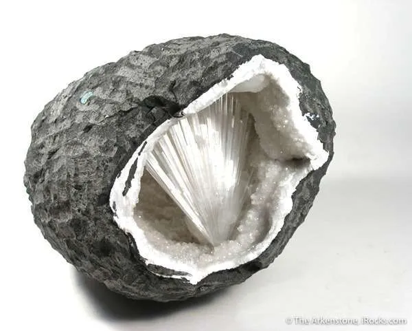 Natrolite on Quartz In Geode image
