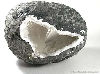 Natrolite on Quartz In Geode - image 3