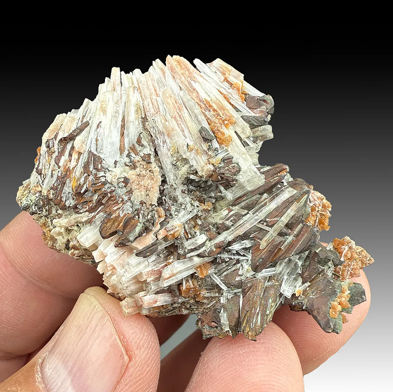 Natrolite with Copper - image 1