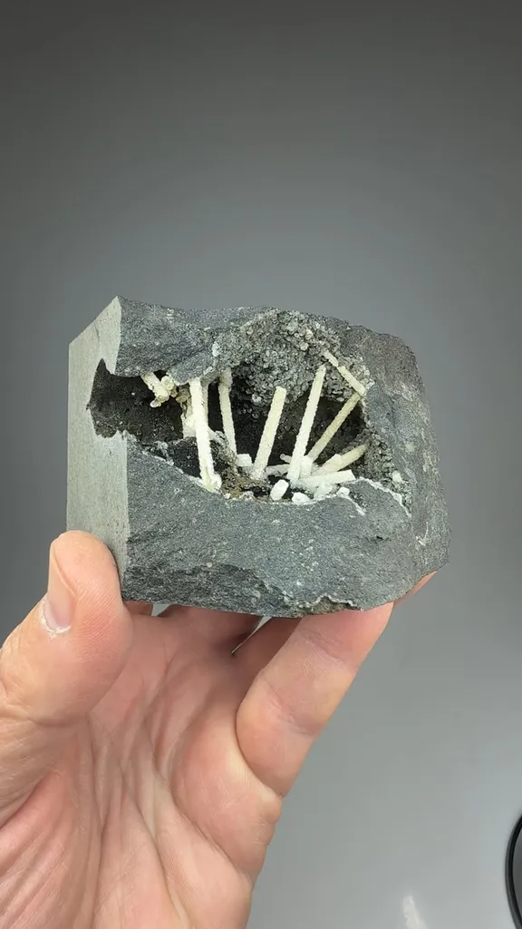 Natrolite with Phillipsite - image 2