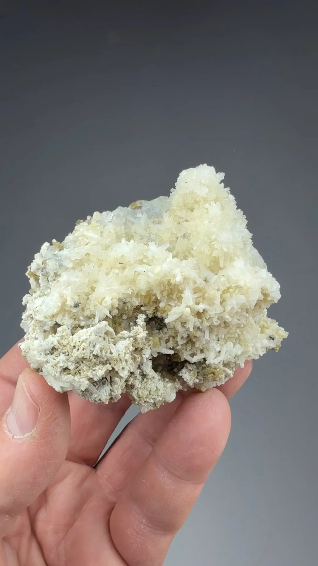 Natrolite with Siderite - image 2
