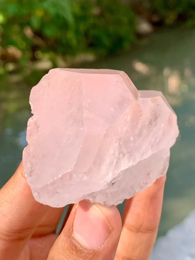 Natural Afghan Peach Pink color Morganite Crystal with Beautiful terminations. - image 3