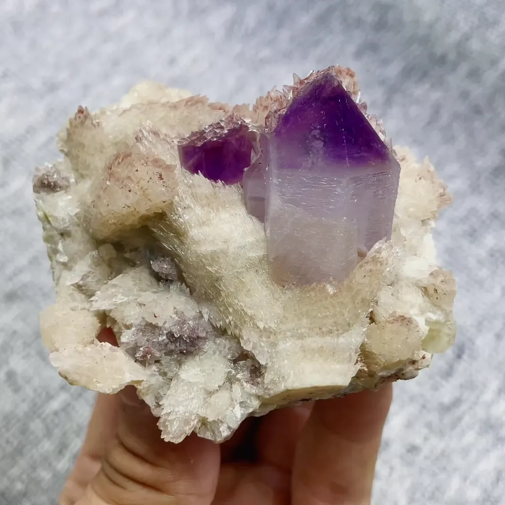 Natural Amethyst and Red Calcite Symbiosis comes from Daye,Hubei 80*65*40MM image