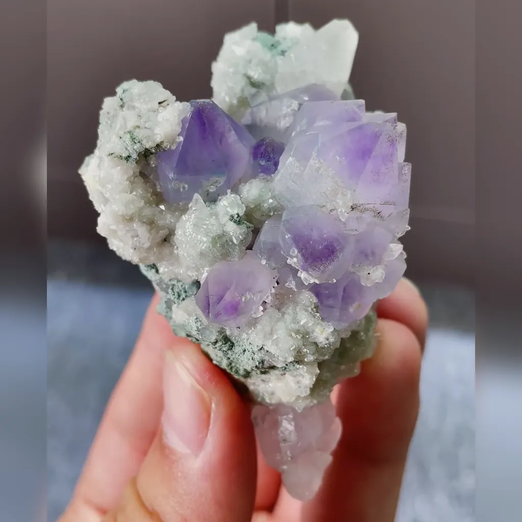 Natural Amethyst Cluster comes from Bolivia 50*75*40MM - image 2
