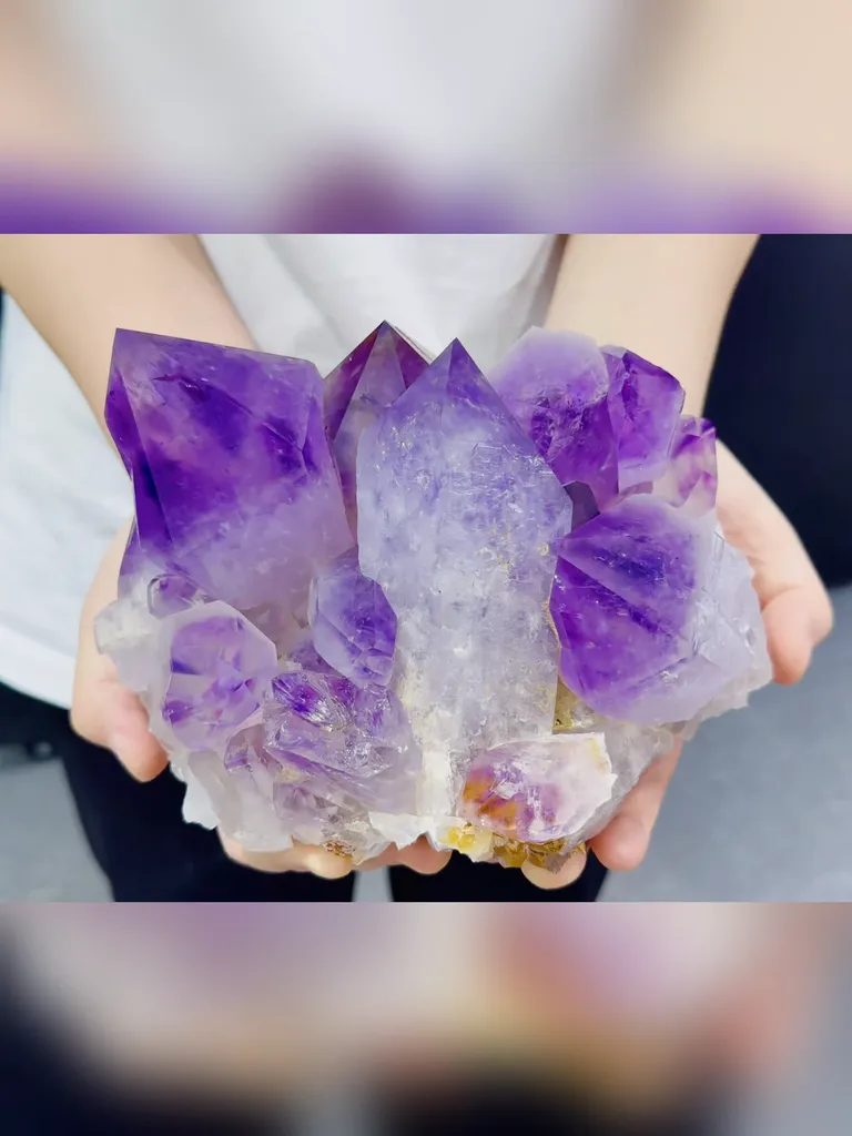 Natural Amethyst comes from Bolivia,170*110*10MM - image 2