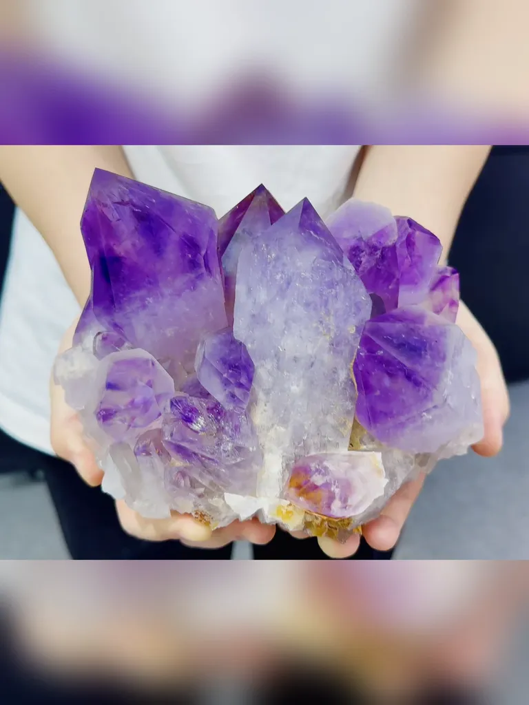 Natural Amethyst comes from Bolivia,170*110*10MM image