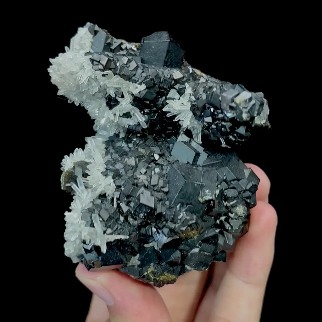 Natural Andradite Garnet Mineral Specimen,High Quality Specimen,INNER MONGOLIA,CHINA(80*70*40mm) - image 5