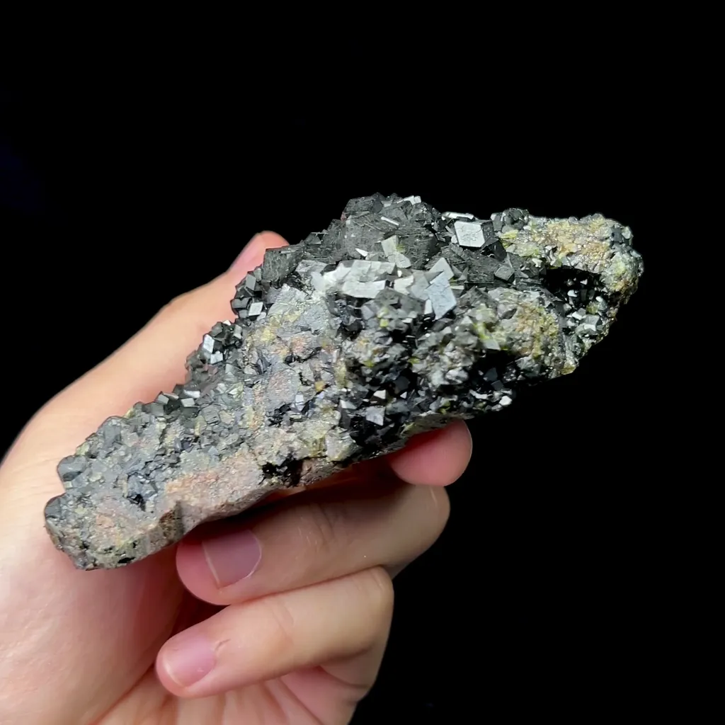 Natural Andradite Mineral Specimen,High Quality Specimen,HUANGGANG LIANG,INNER MONGOLIA,CHINA(115*50*40mm) - image 3
