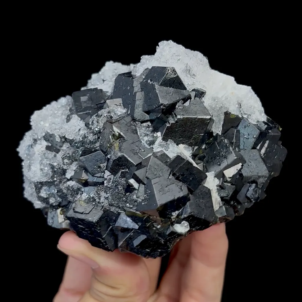 Natural Andradite Mineral Specimen,High Quality Specimen,INNER MONGOLIA,CHINA(100*75*44mm) image