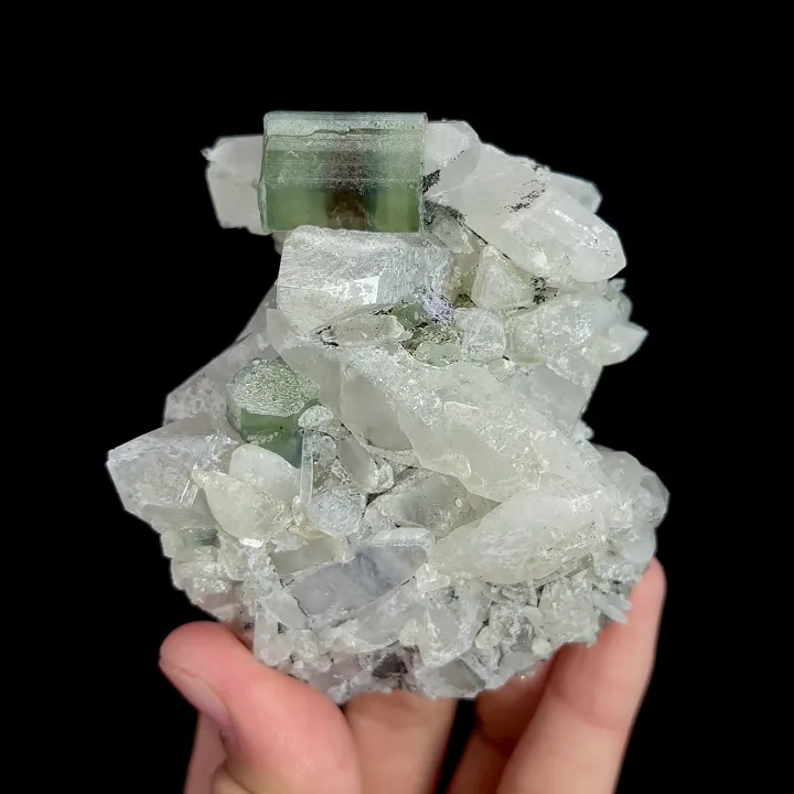 Natural Apatite and Quartz Cluster, Mineral Specimen:Yaogangxian,Hunan (75*80*40MM) - image 5