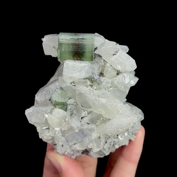 Natural Apatite and Quartz Cluster, Mineral Specimen:Yaogangxian,Hunan (75*80*40MM) - image 6